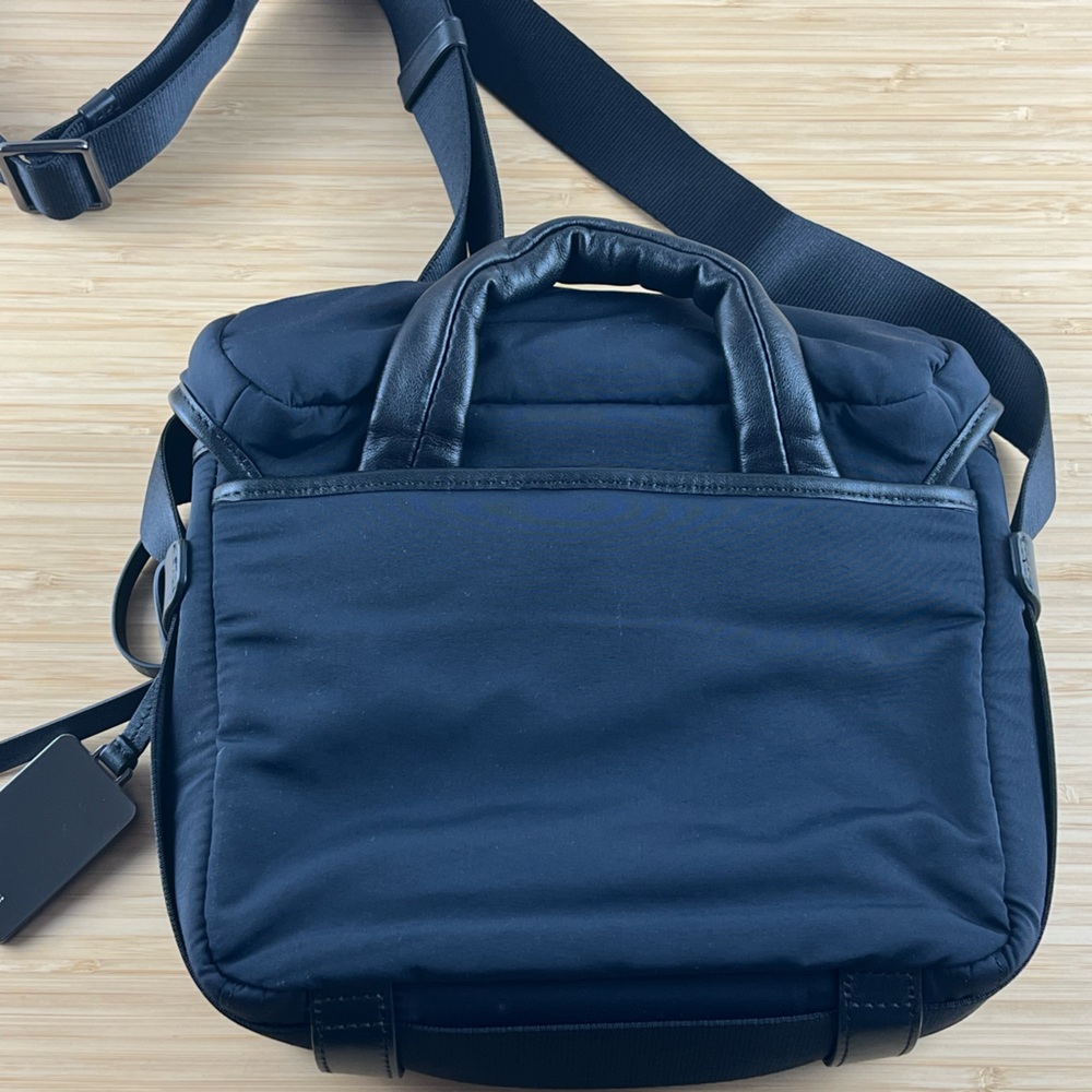Tumi Unisex 79011NVY Shoulder Bag Blue Black Nylon Leather NEW - Picture 4 of 9